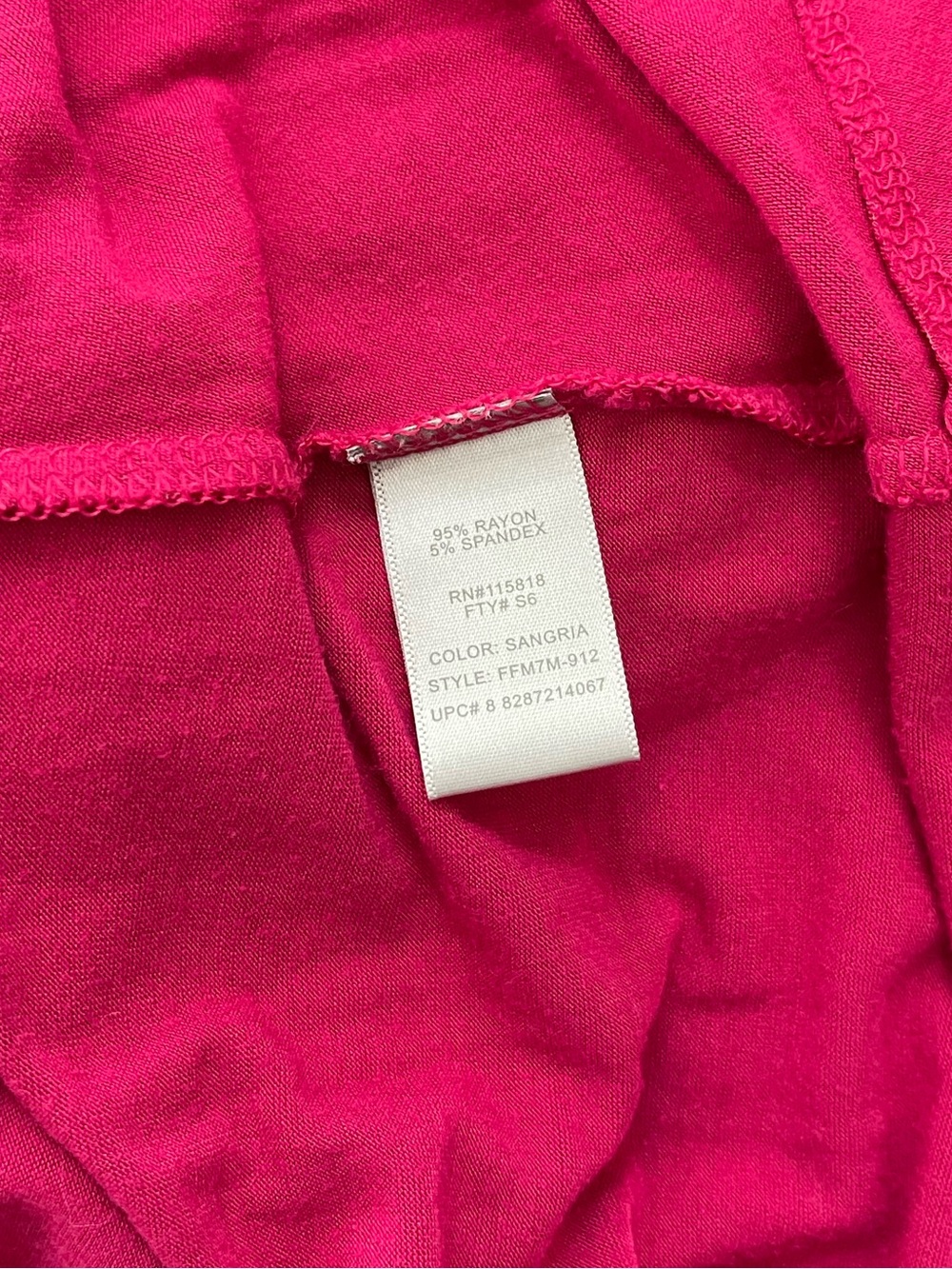 Metro7 Hot Pink V-Neck Pleated Tank Top - Size Medium - Picture 4 of 4
